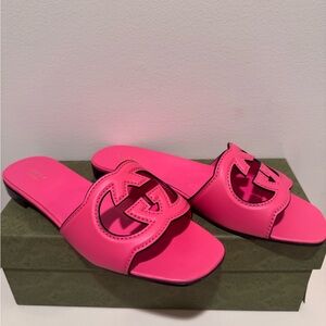 Gucci Vibrant Pink Slide Sandals